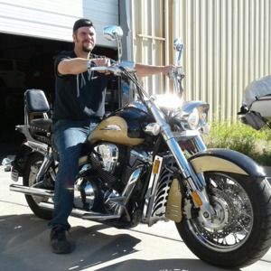 Meet your Posher, Dustin